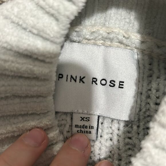 PINK ROSE  Sweater Size S Ivory Soft Plush Fuzzy Pullover Womens Cowl Neck - Picture 5 of 9